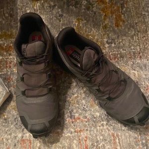 Salomon speed cross 5 size 7.5 grey shoes
